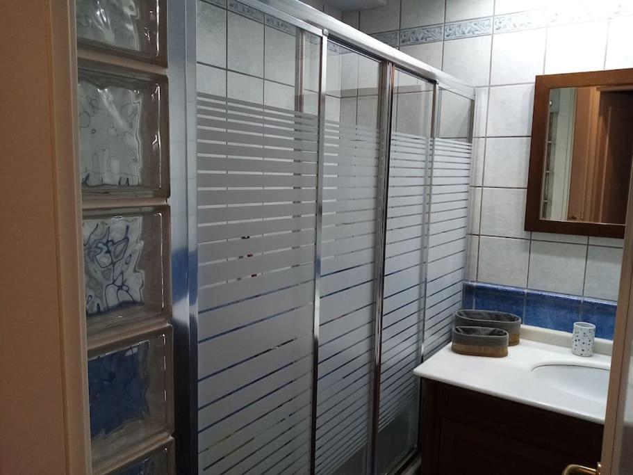 Ferienwohnung Τεσσαρι Στον Ναυτικο Ομιλο Χiου Chios Town Exterior foto